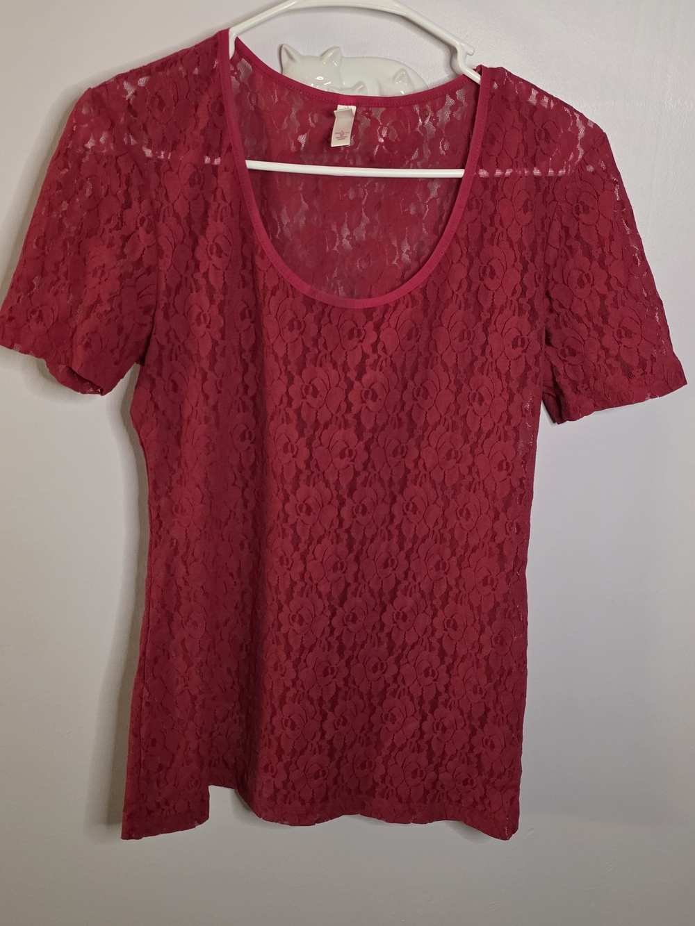 Xhilaration Red Floral Lace Short Sleeve Scoop Neck Top Sz L